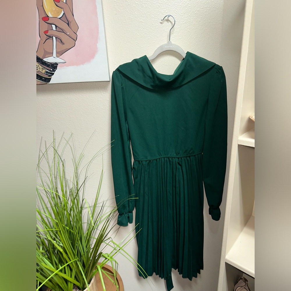 Shein Womens Dress Medium Green Turtleneck Long Flounce Sleeve Pleated Belted